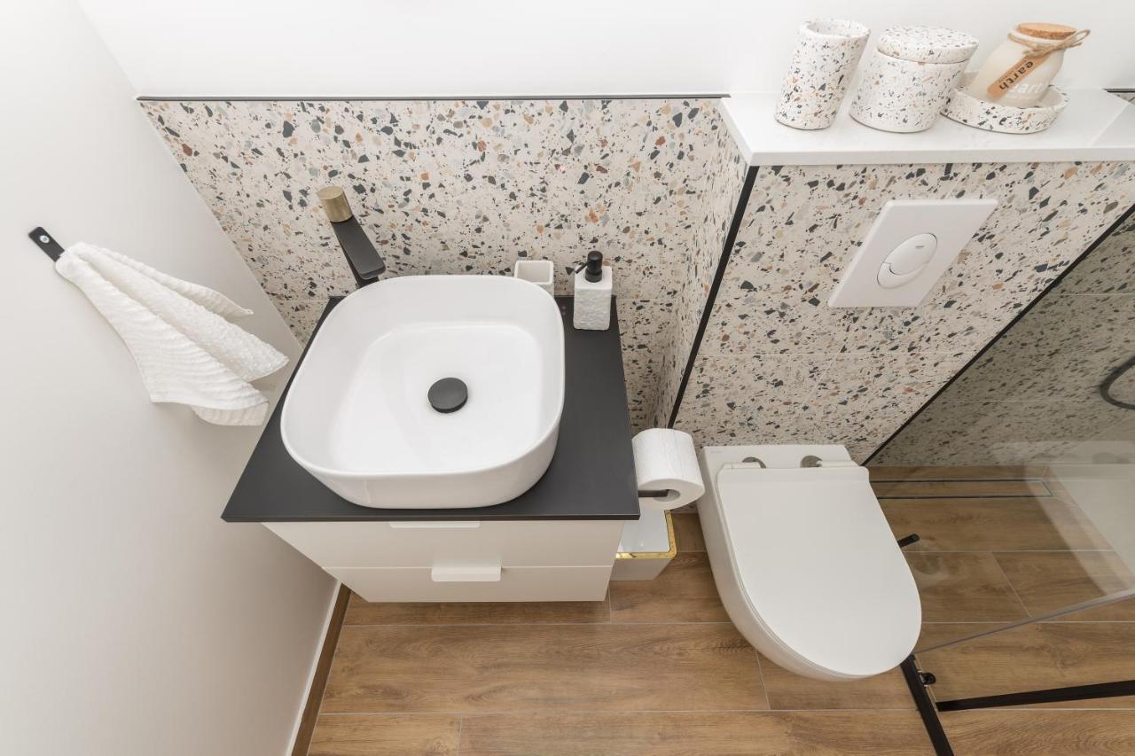 Studio Apartment Bianco, Near Beach, Free Parking, Wi-Fi 马卡尔斯卡 外观 照片
